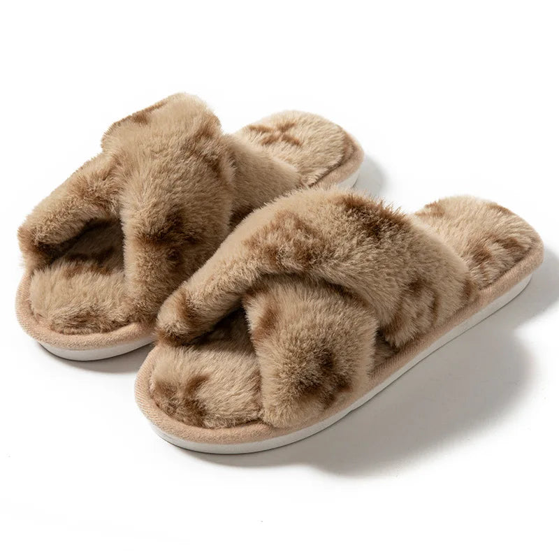 DANA Fluffy Slippers