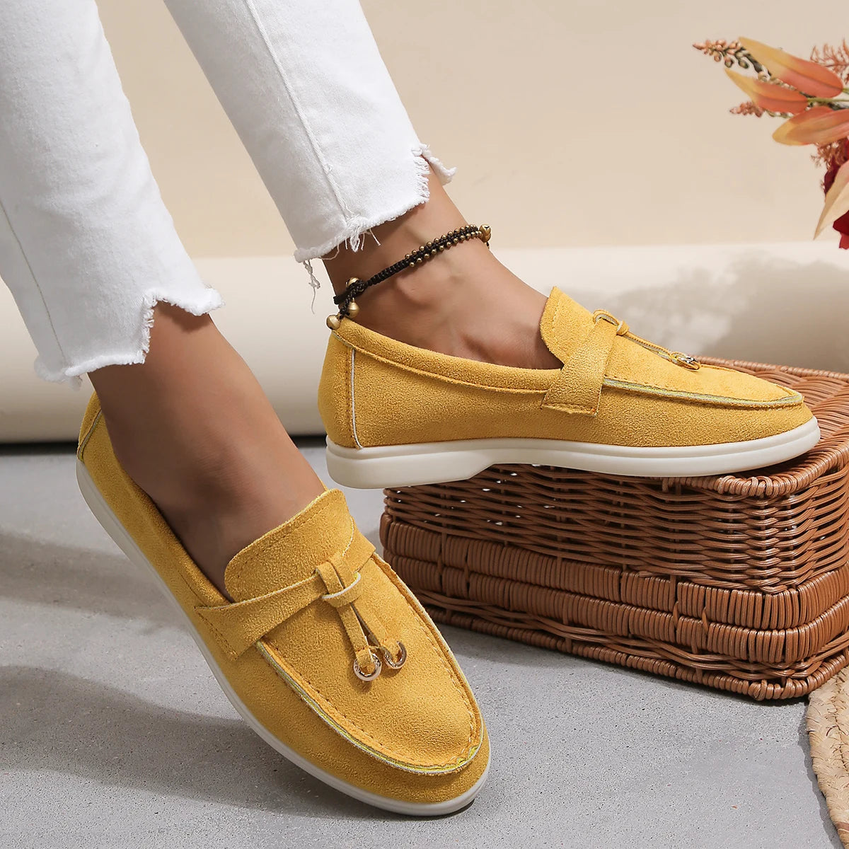 Lefu  Soft Leather Retro Lazy Flat Bottom Shoes