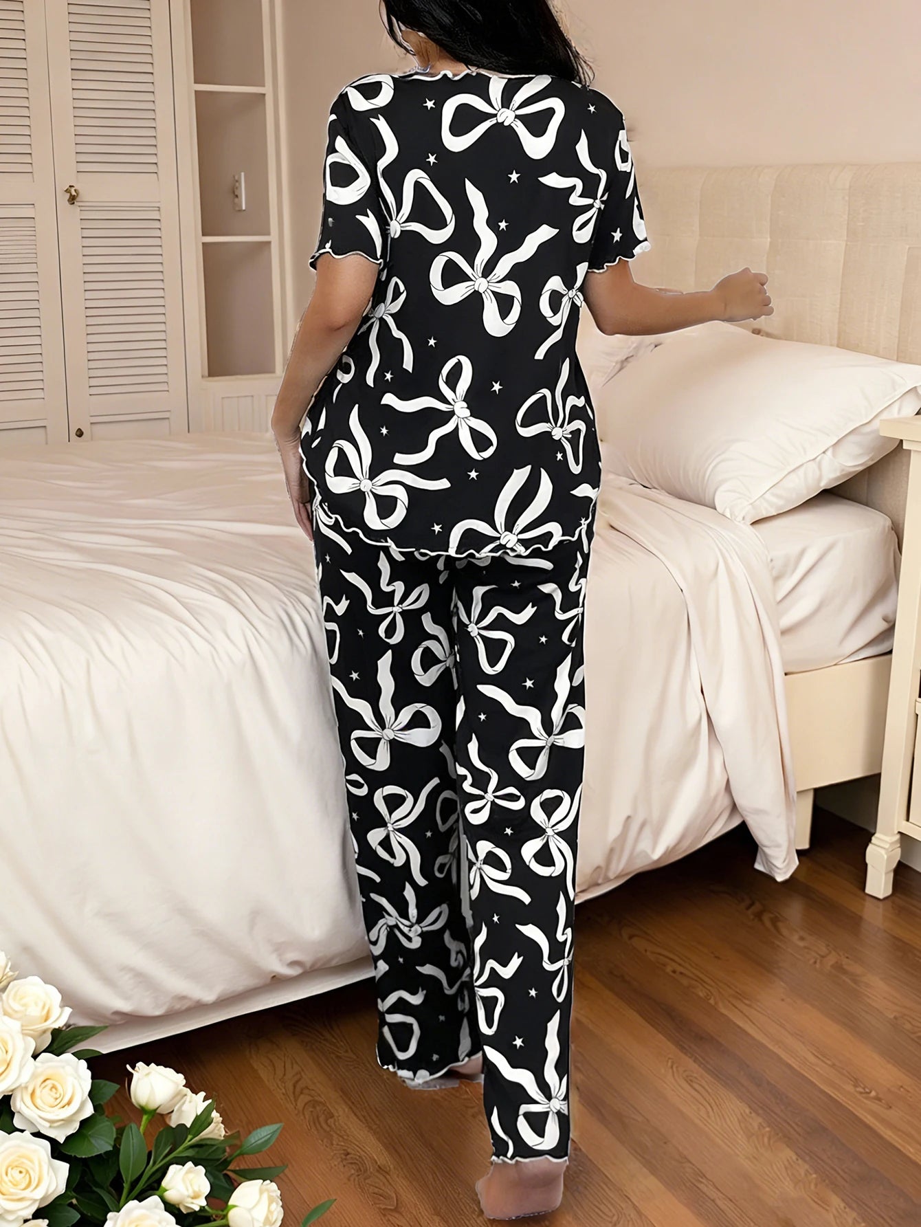 Valentine's Day Romantic Bowknot Floral Sleepwear Pajamas Set