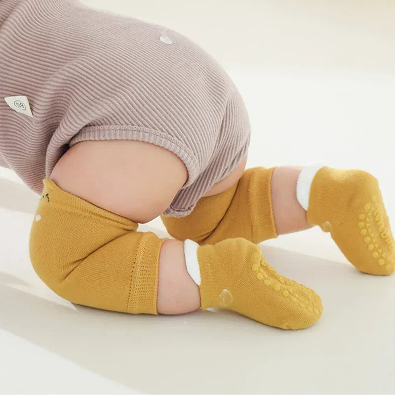 Crawling Safety Pads Socks Set