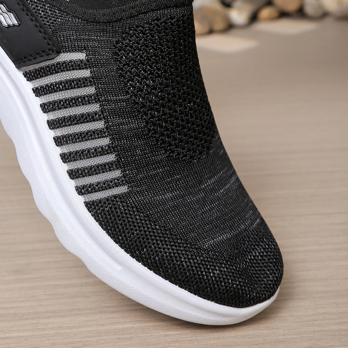 Breathable Youth Style Footwear Stylish Half Sneakers