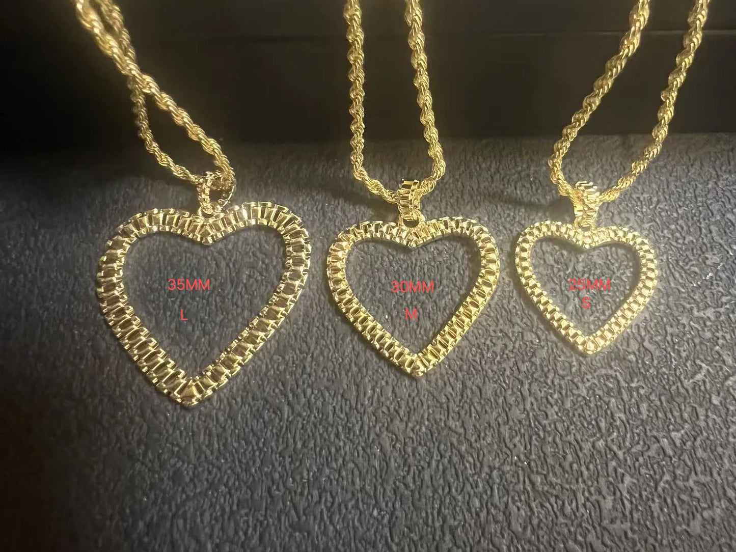 18K Gold Rope Chain Heart Pendant Necklace