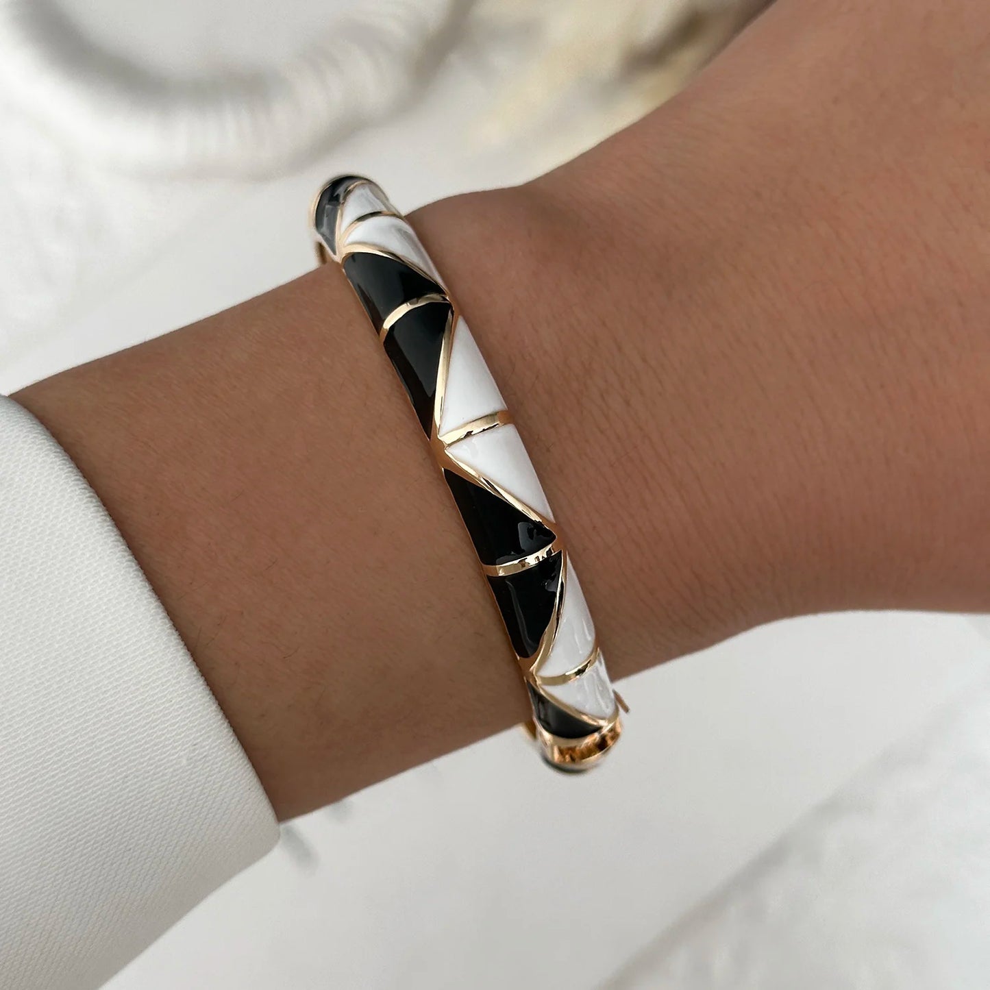 Round Bangles Exaggerated Geometric Wide Cuff Bracelets Hip Hop