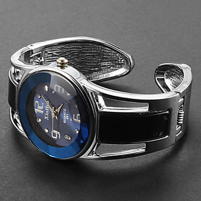 Elegant Bracelet Quartz Exquisite Bangle Rhinestone Watches