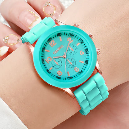 DANA 4PCS Silicone Analog Quartz Watch Set