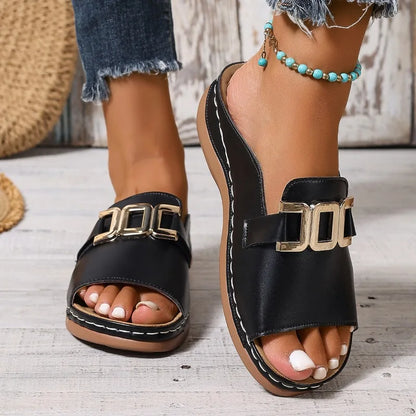 Casual Thick Bottom Metal Buckle Fish Mouth Slippers