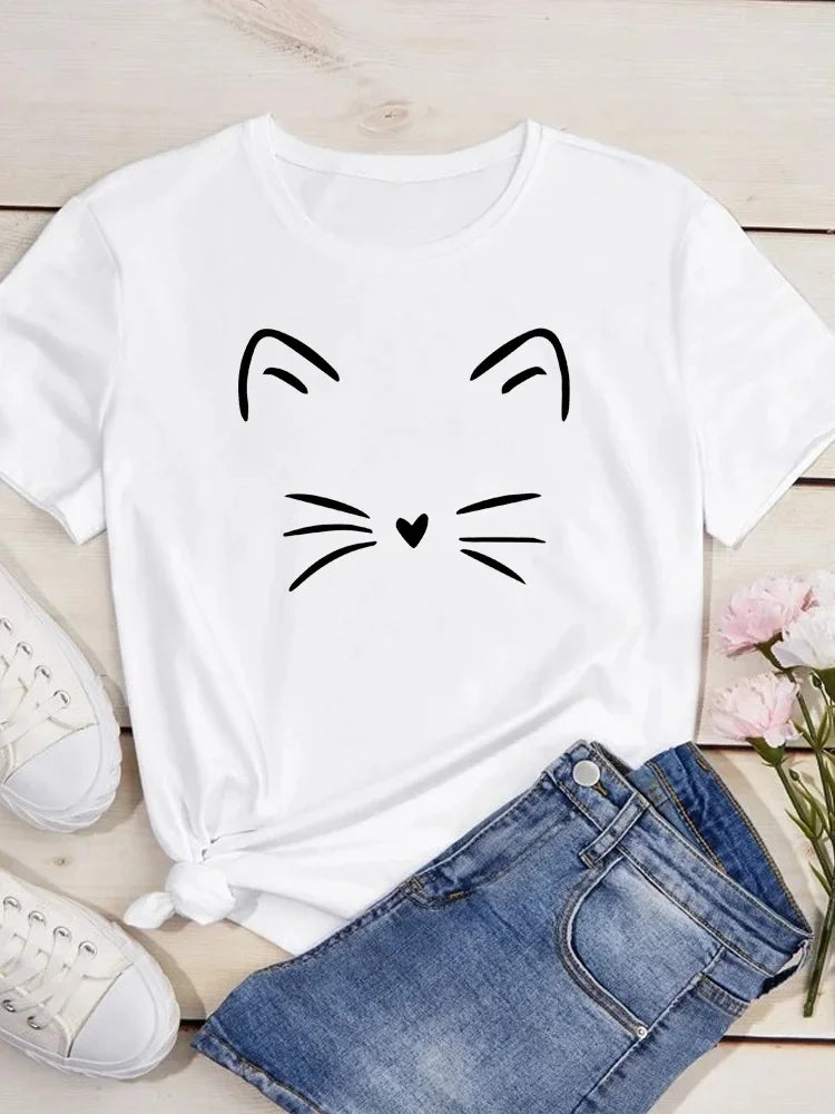 Love Heart Cat Print T-Shirt