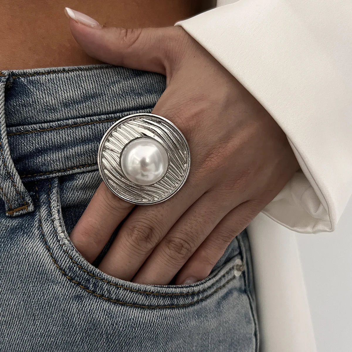 Punk Exaggerated Irregular Metal Wide Imitation Pearl Geometric Rings