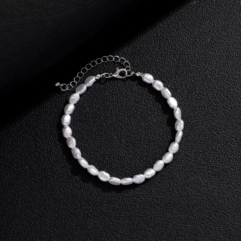 DANA Oval Pearl Chain Bracelet