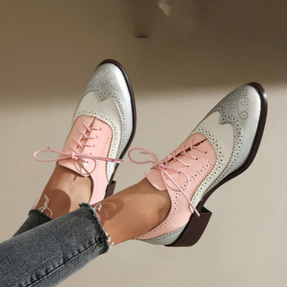 Oxford pointed toe shoes