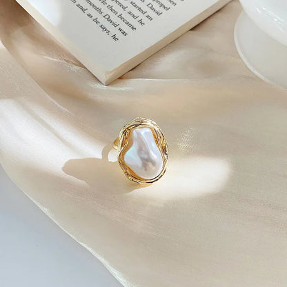 DANA Starfish Pearl Ring
