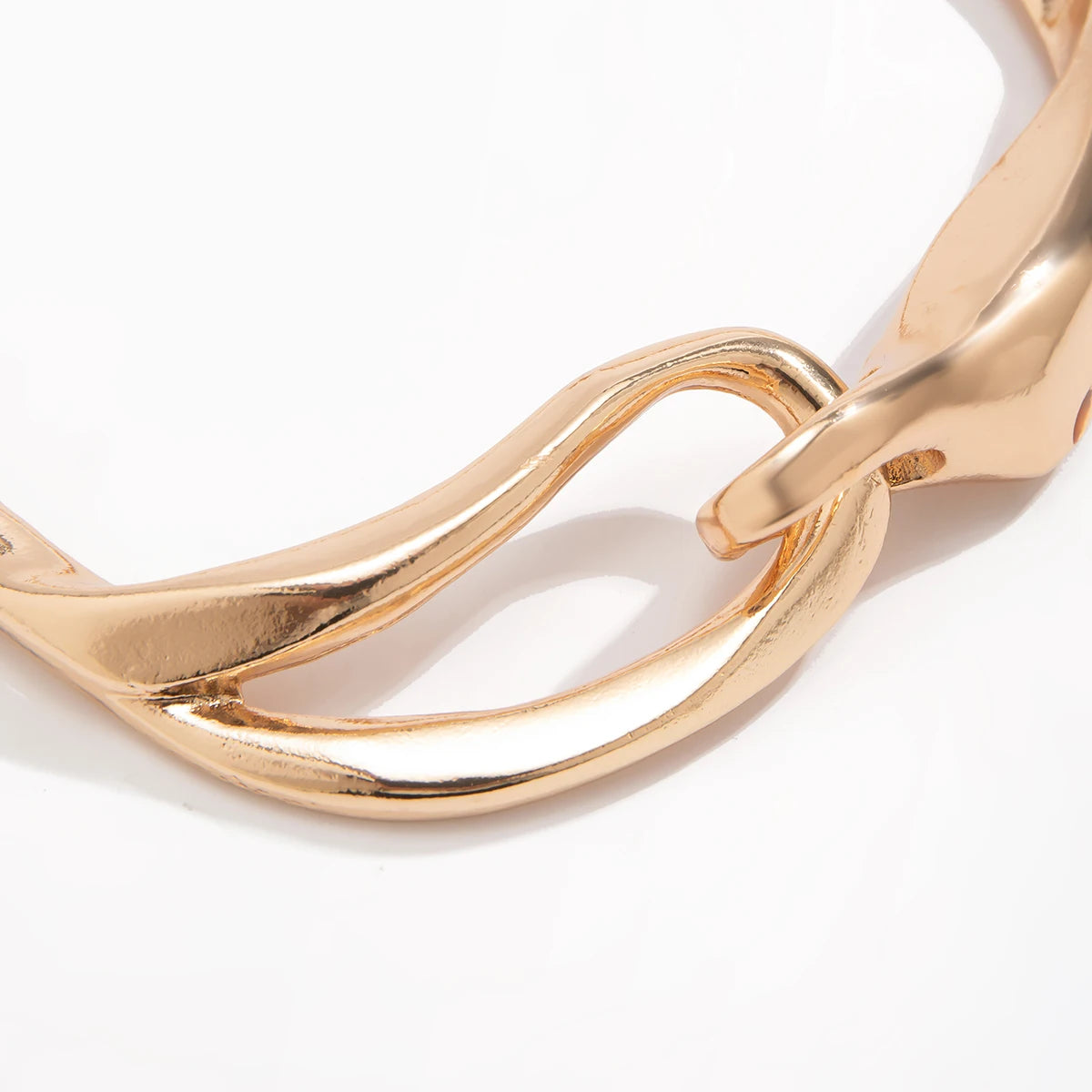Exaggerated Chunky Heavy Metal Buckle Choker Necklace
