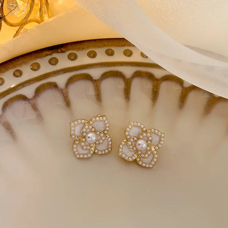 French Vintage Imitation Pearl Clip on Earrings