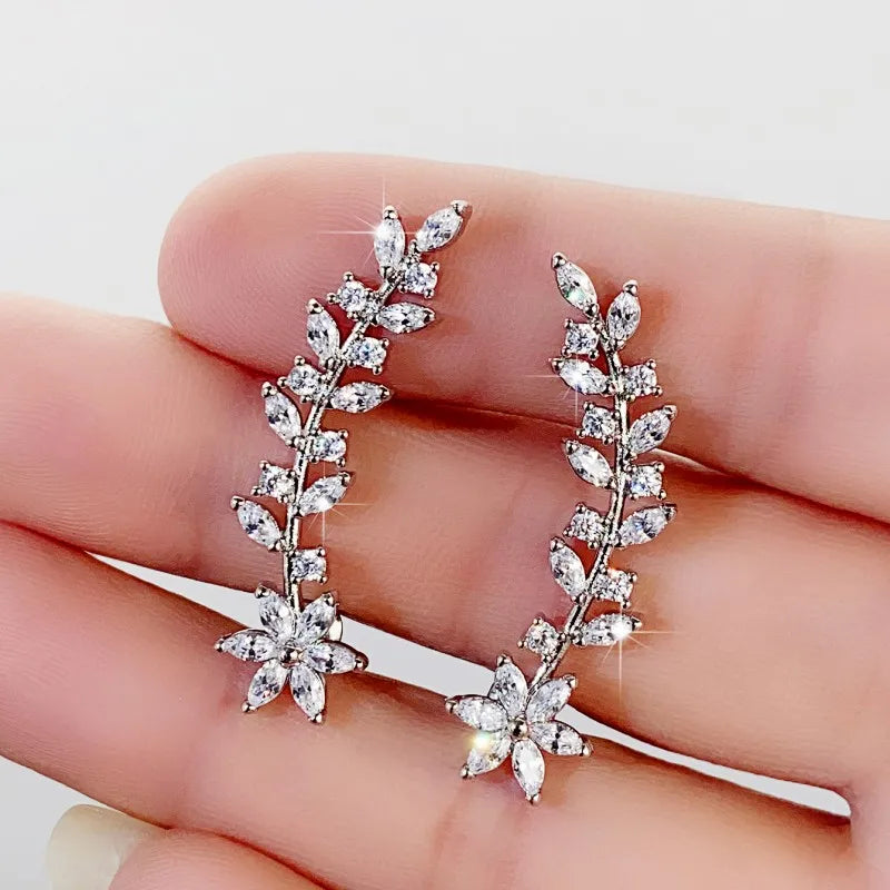 Huitan Aesthetic Flower Stud Earrings