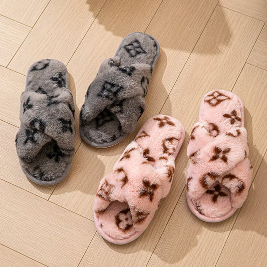 DANA Fluffy Slippers