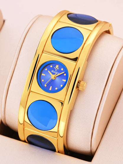 Adjustable Ring Bracelet a Minimalist Distinctive Quartz Watch