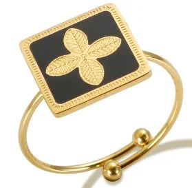 DANA Three-dimensional M Letter Ring