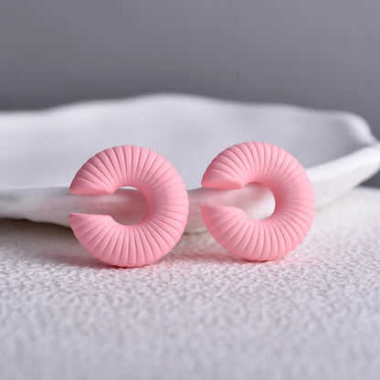 DANA Round Circle Clip Earrings