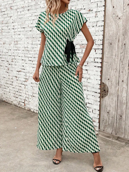 Geometric Wave Print Short Sleeve Tie Slit Wide Leg Pants Set