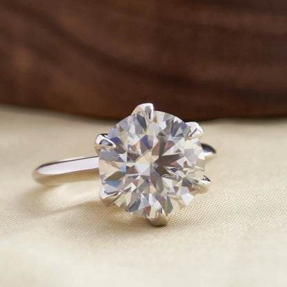 DANA Moissanite Diamond Solitaire Ring