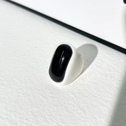 Minimalism Black White Irregular Geometric Resin Rings