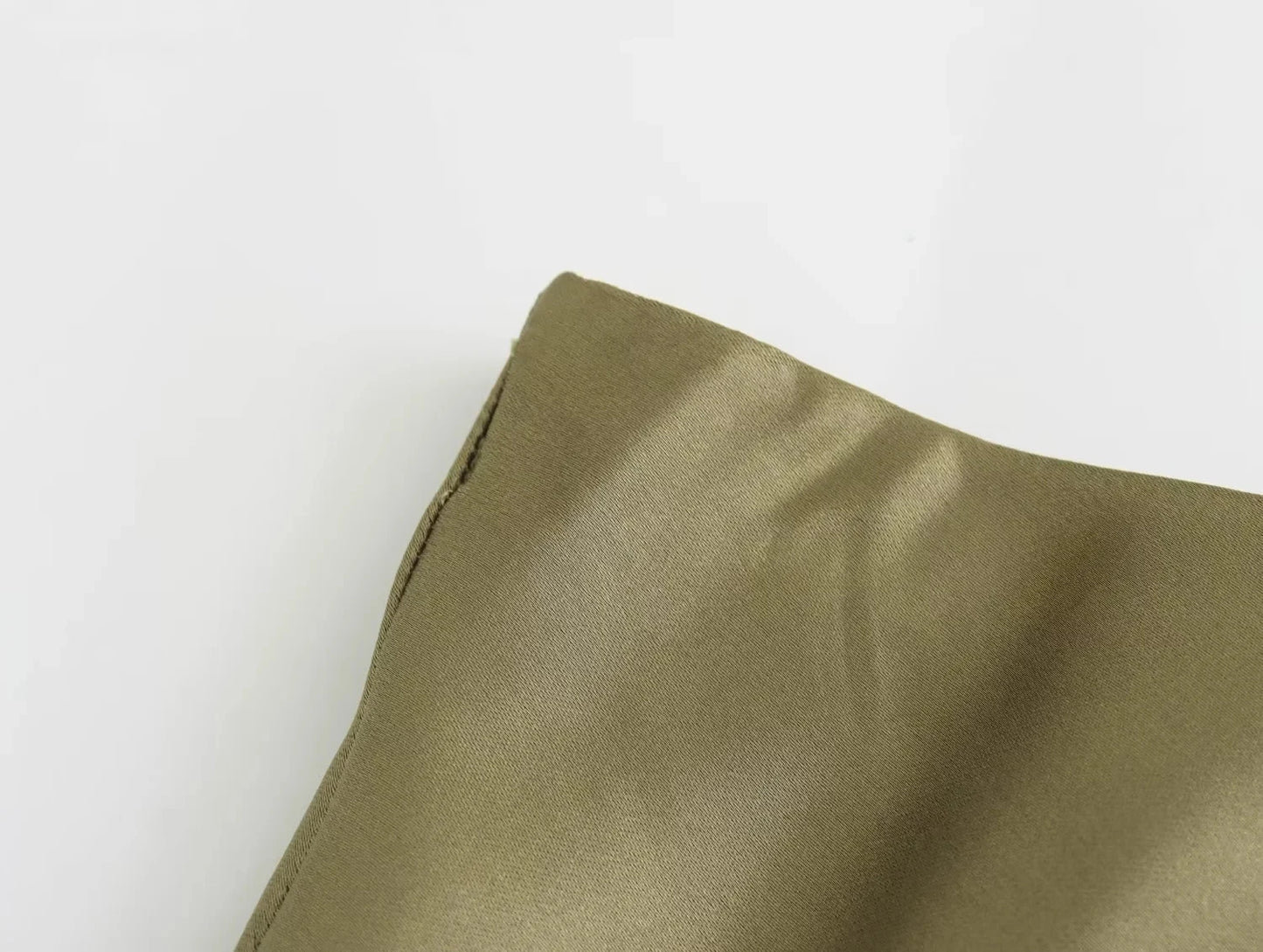 Faldas largas informales de satén de talle alto