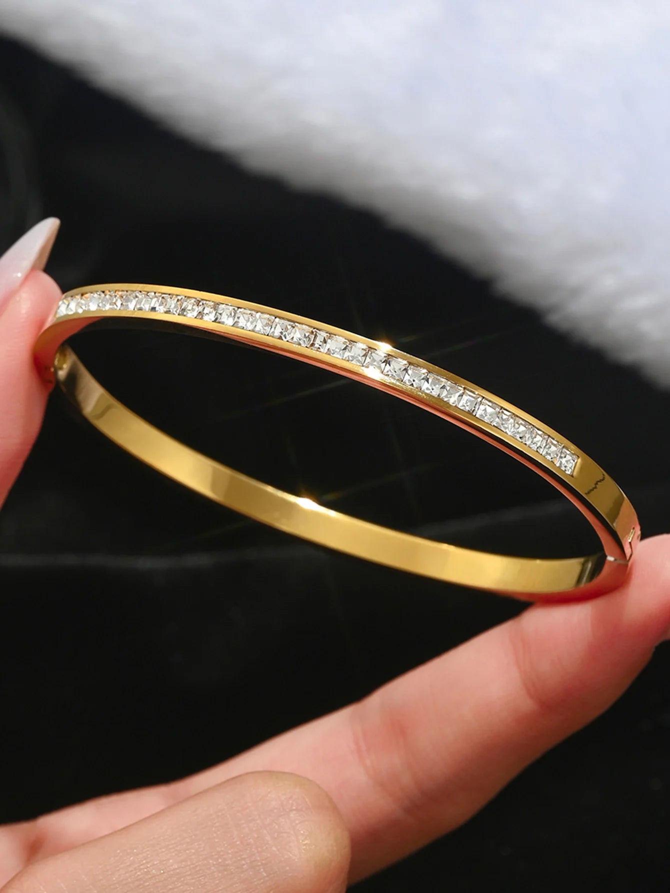 DANA bracelet gold bangles