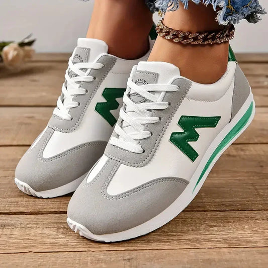 Round Head Deep Mouth Light Sneakers