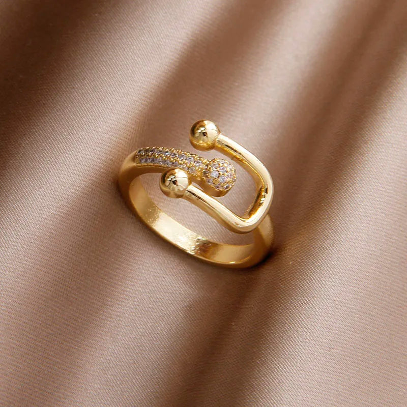 Sight Crystal Letter U Adjustable Zircon Rings