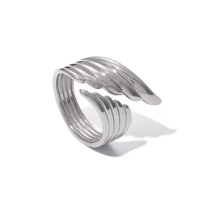 DANA Three-dimensional M Letter Ring