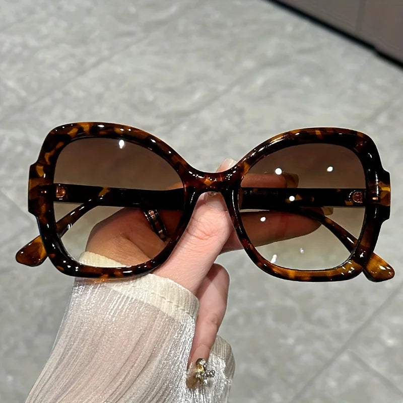 Oversized Oval Jelly Frame Sunglasses