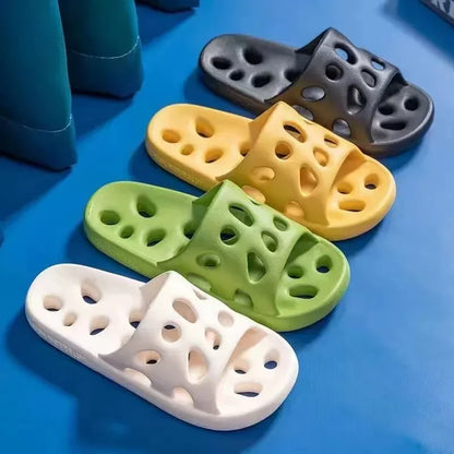 Leaky Bathroom Bathing Slippers
