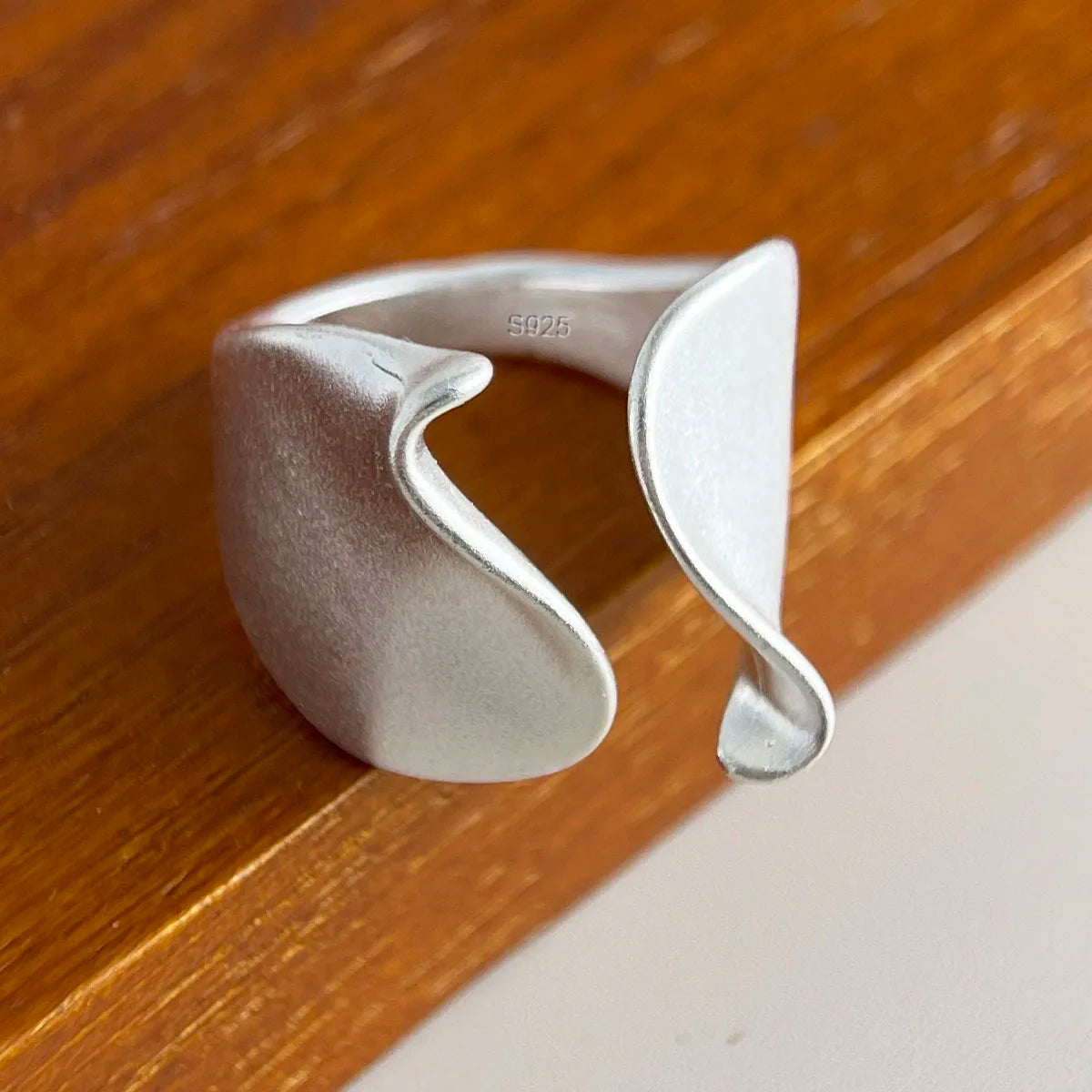 925 Sterling Silver Geometric Wide Sparkling Ring