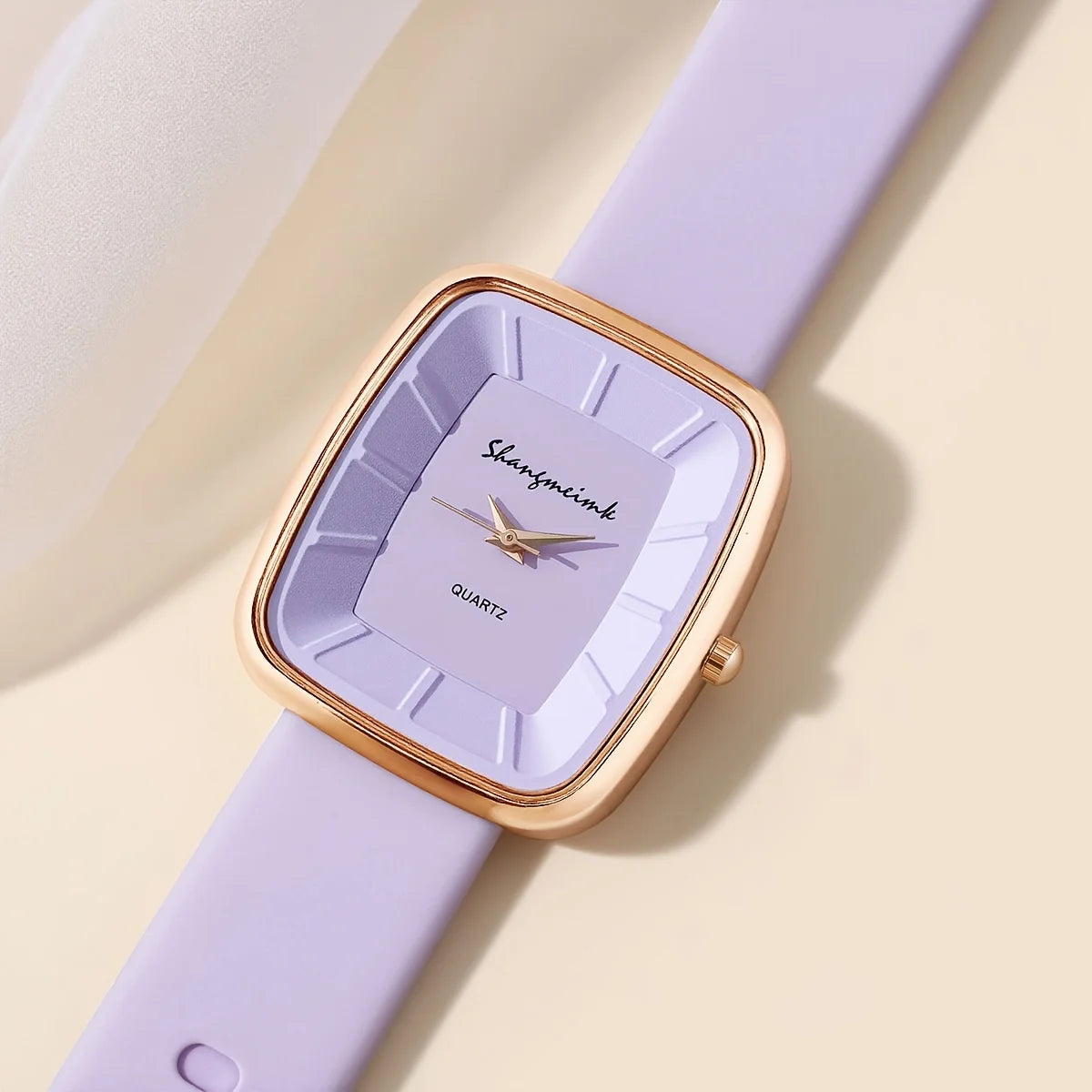 Square Quartz Elegant Silicone Band Wristwatch