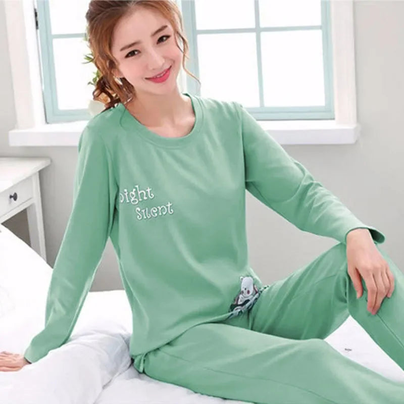 Long Sleeved Cartoon Bear Casual Wear Sleepwear Set