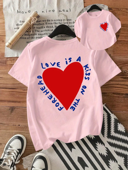 Short Sleeve Geometric Heart Print T-Shirt