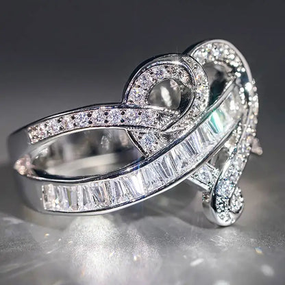 Huitan Heart Design Inlaid Shining Cubic Zirconia Elegant