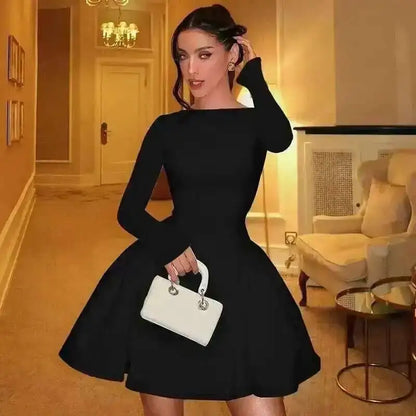 Vestido corto sexy sin espalda con cintura ajustable