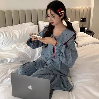 Long-Sleeved Pajamas Set