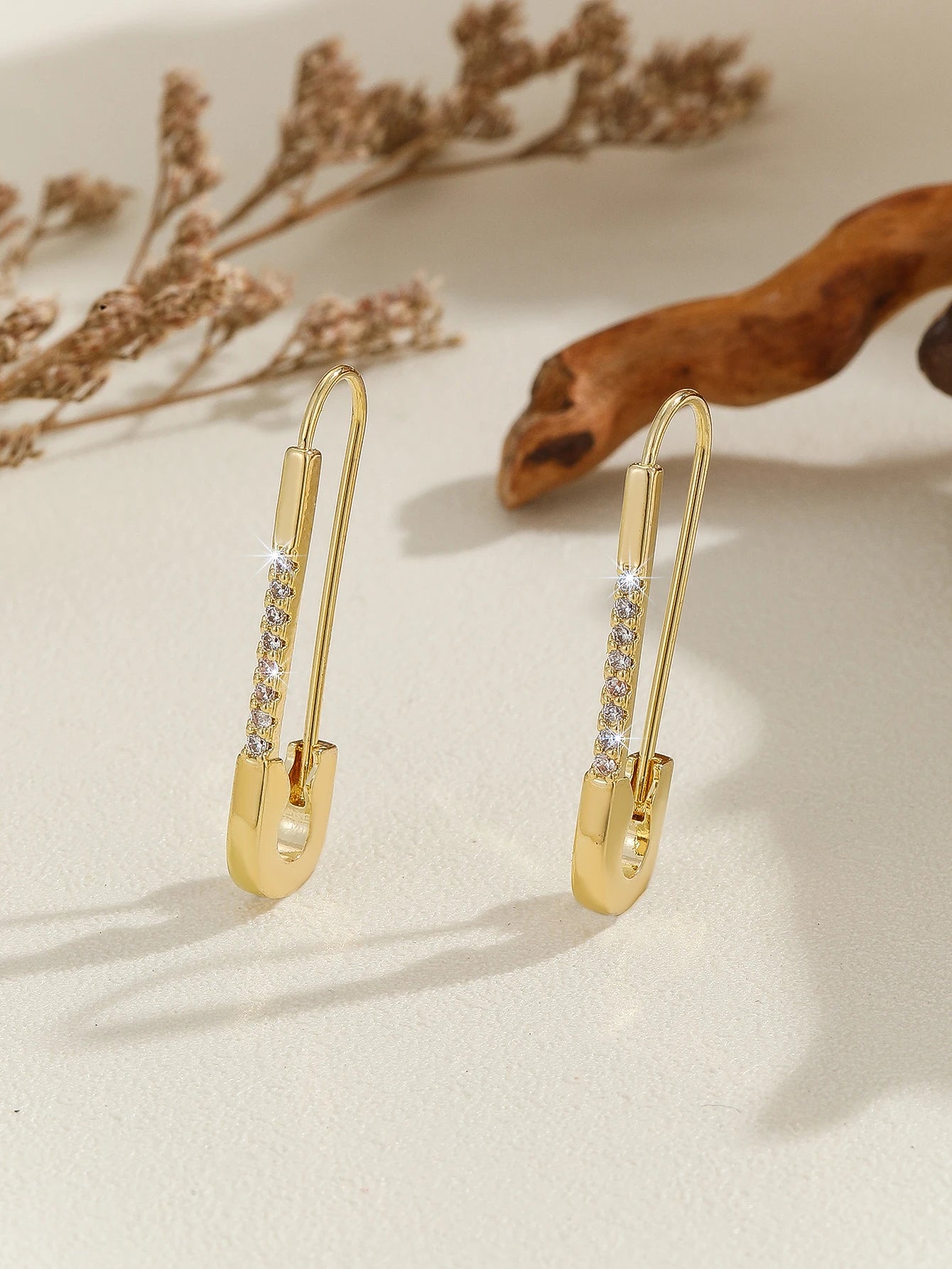 Micro Inlaid Zircon Paper Clip Earrings