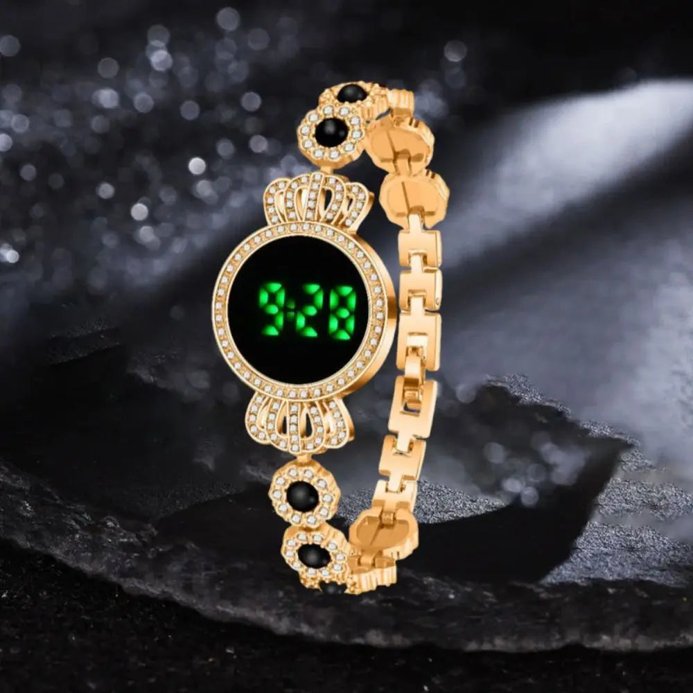 Oval Quartz Bracelet Wristwatch