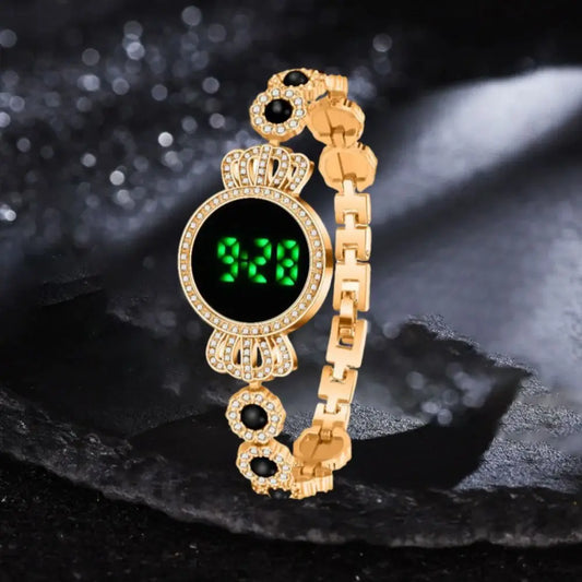 Oval Quartz Bracelet Wristwatch