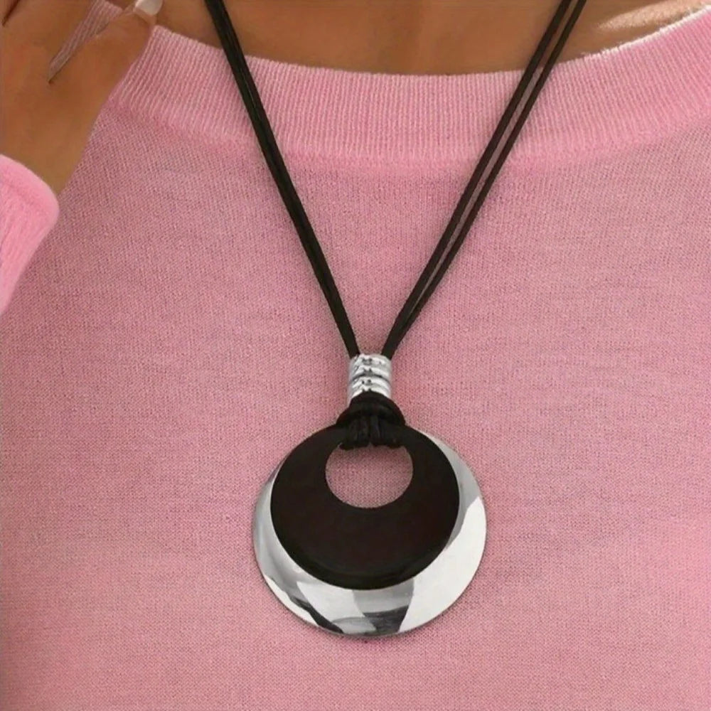Bohemian Double-layer Round Leather Rope Pendant Necklace