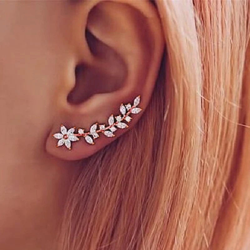 Huitan Aesthetic Flower Stud Earrings