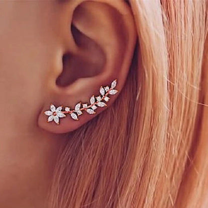 Huitan Aesthetic Flower Stud Earrings