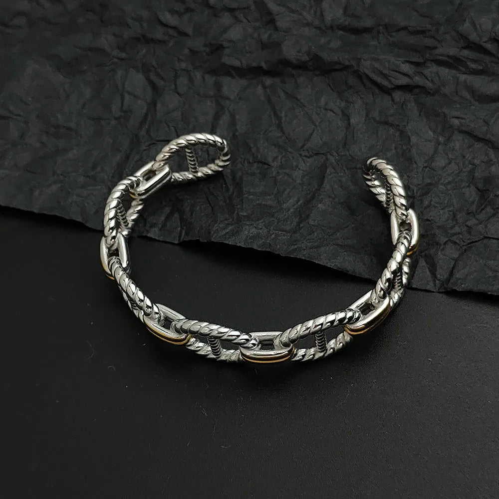 Creative integrated molded patterned stainless steel bracelet