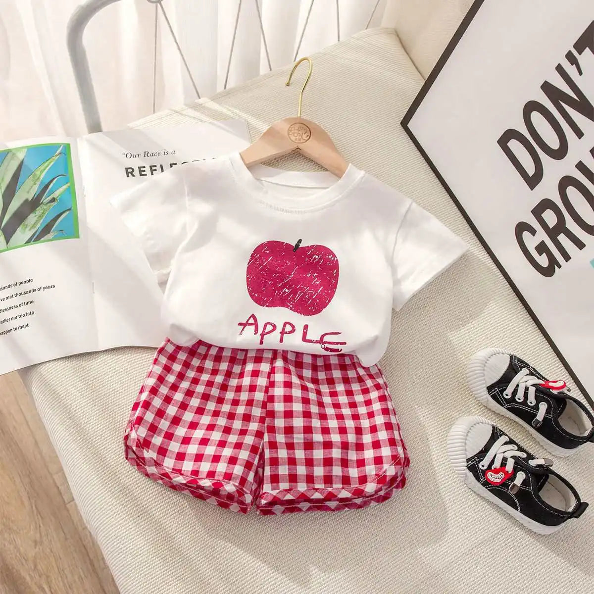 Children Short-sleeved Cartoon Design Set