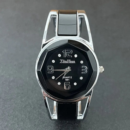 Elegant Bracelet Quartz Exquisite Bangle Rhinestone Watches