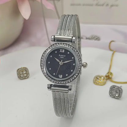 Luxury Quartz Wristwatches Intermittent Gold Bracelet Watch