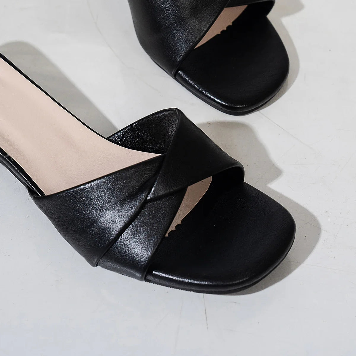 DANA Open Toe Leather Slippers